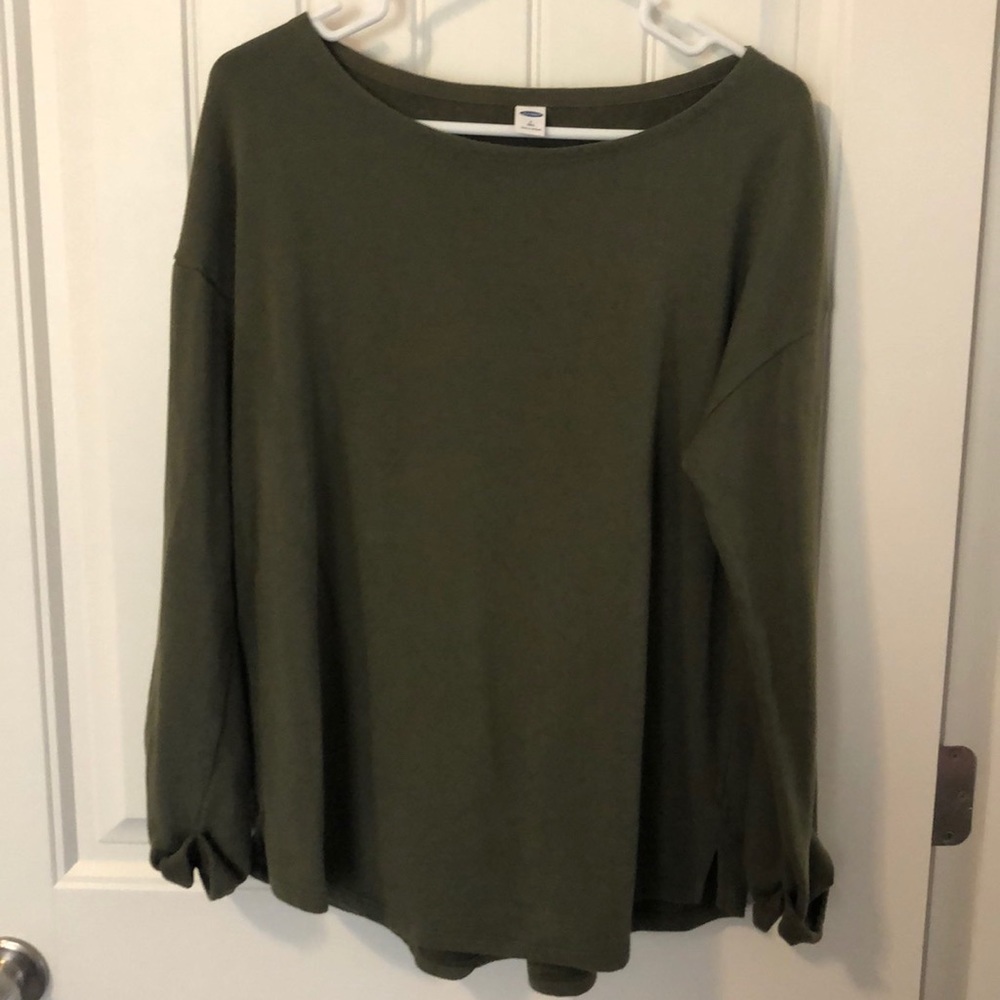 Women’s OldNavy top